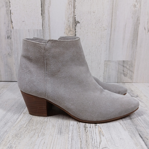 Coconuts By Matisse Margarita Gray Suede Pointed Toe Ankle Booties #1020 - Picture 6 of 12